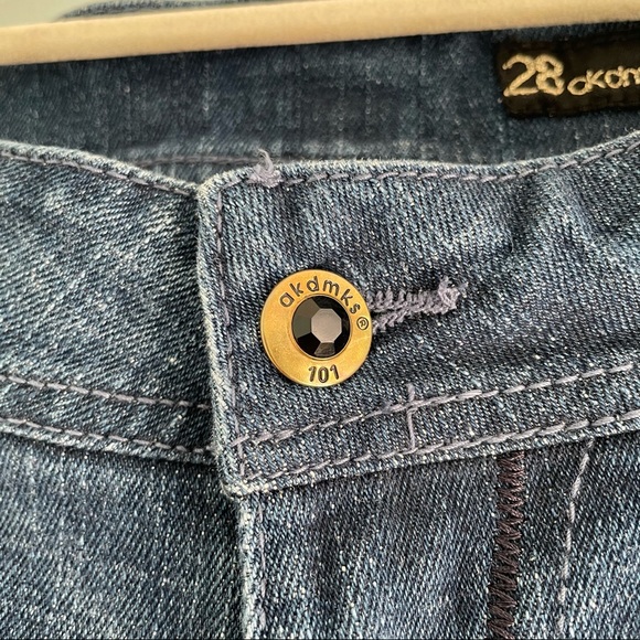 NWT Ankle Jeans with Embroidery and Graffiti Decorations Medium Wash by AKDMKS - Picture 5 of 9